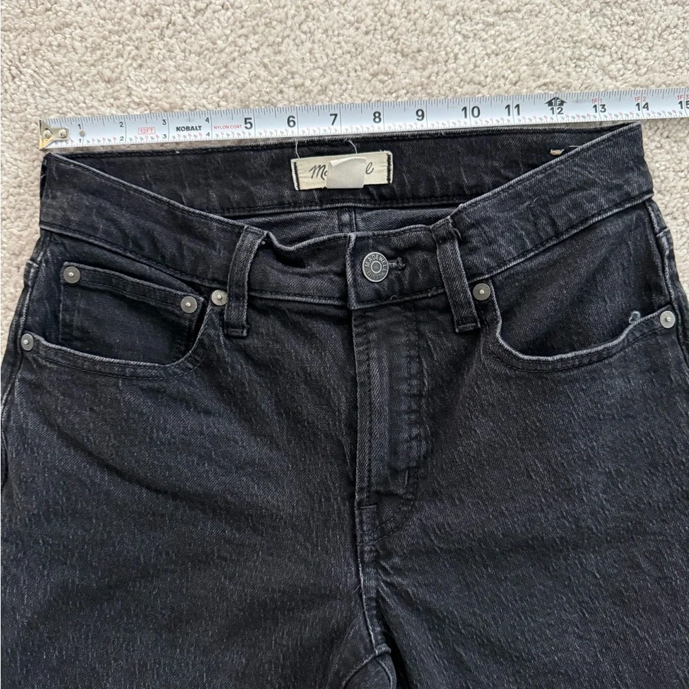 Madewell Women's Black Mid-Rise Straight Leg Jeans
